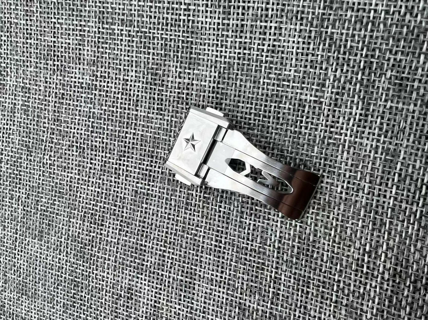 ZENITH 18MM rubber/leather band clasp for defy 95.9000.670/51.R790