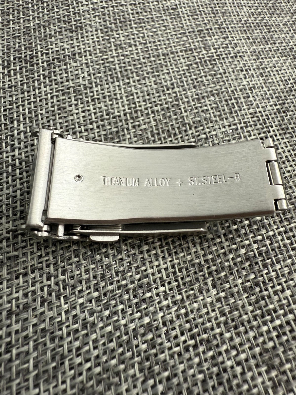 NEW GENUINE SEIKO TITANIUM MARINEMASTER SBDX001 MM300 PROSPEX EXPANDING CLASP