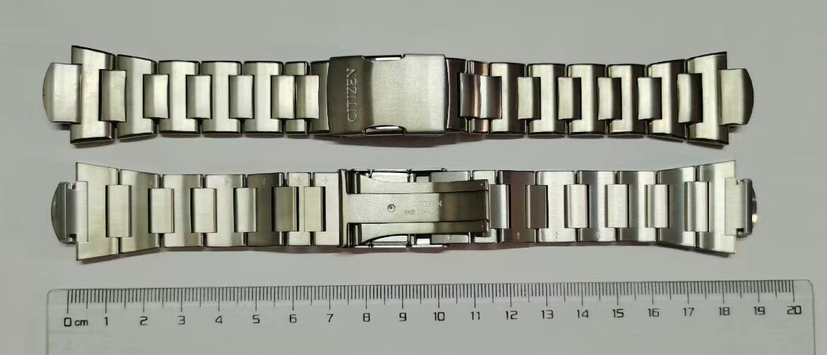 Citizen Chronograph Date Indicator JW0030 JW0070-51E Bracelet S053595 S053587