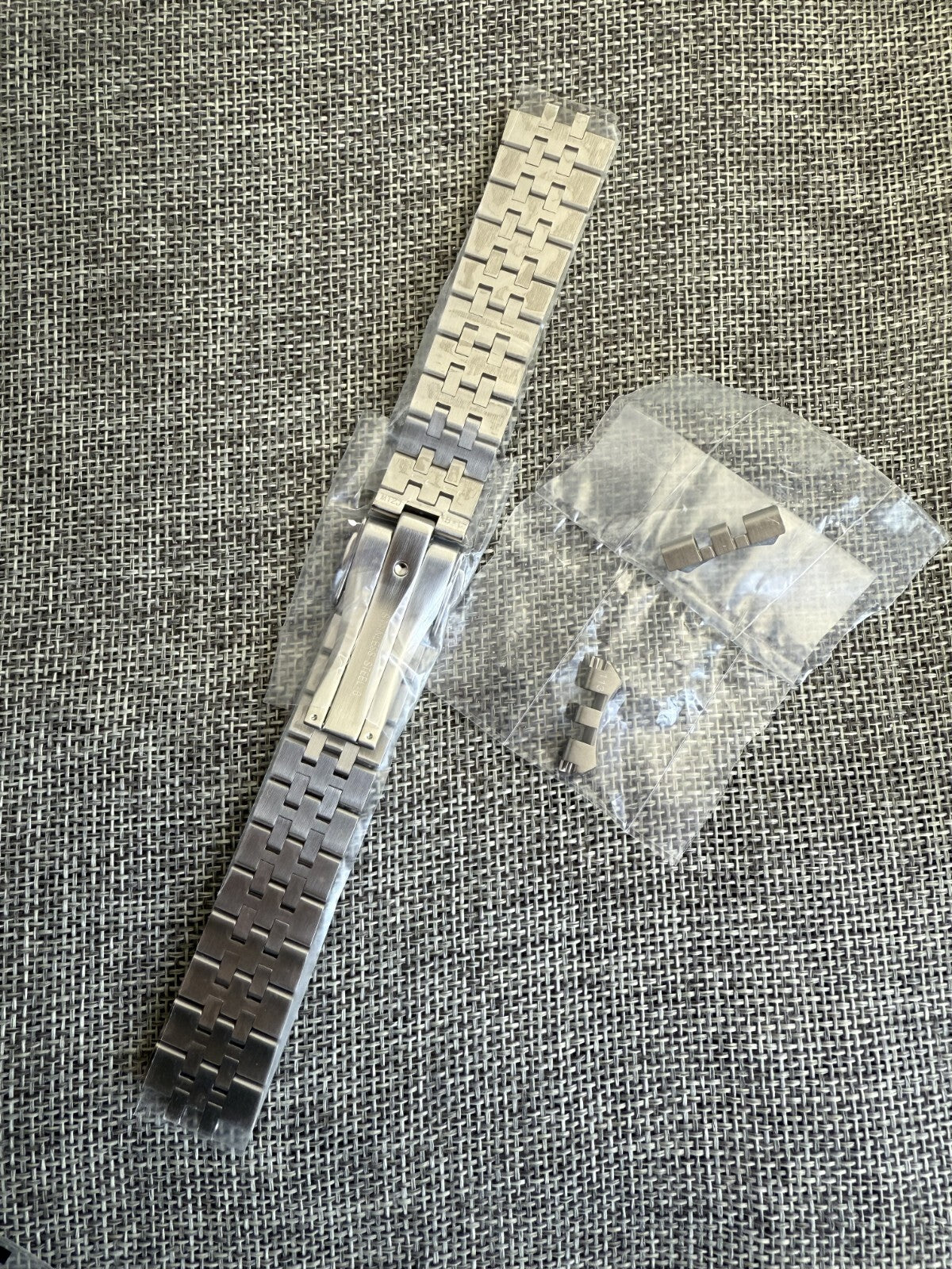 SEIKO Prospex 'Navigator Timer'Prospex Land SPB411J1 SPB411 bracelet Metal band