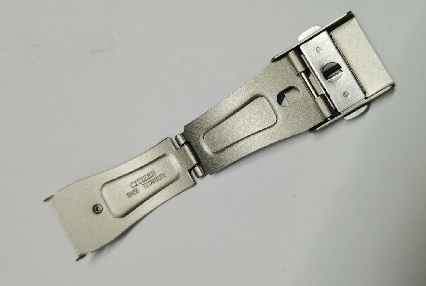 CITIZEN 18mm*20mm TITANIUM clasp