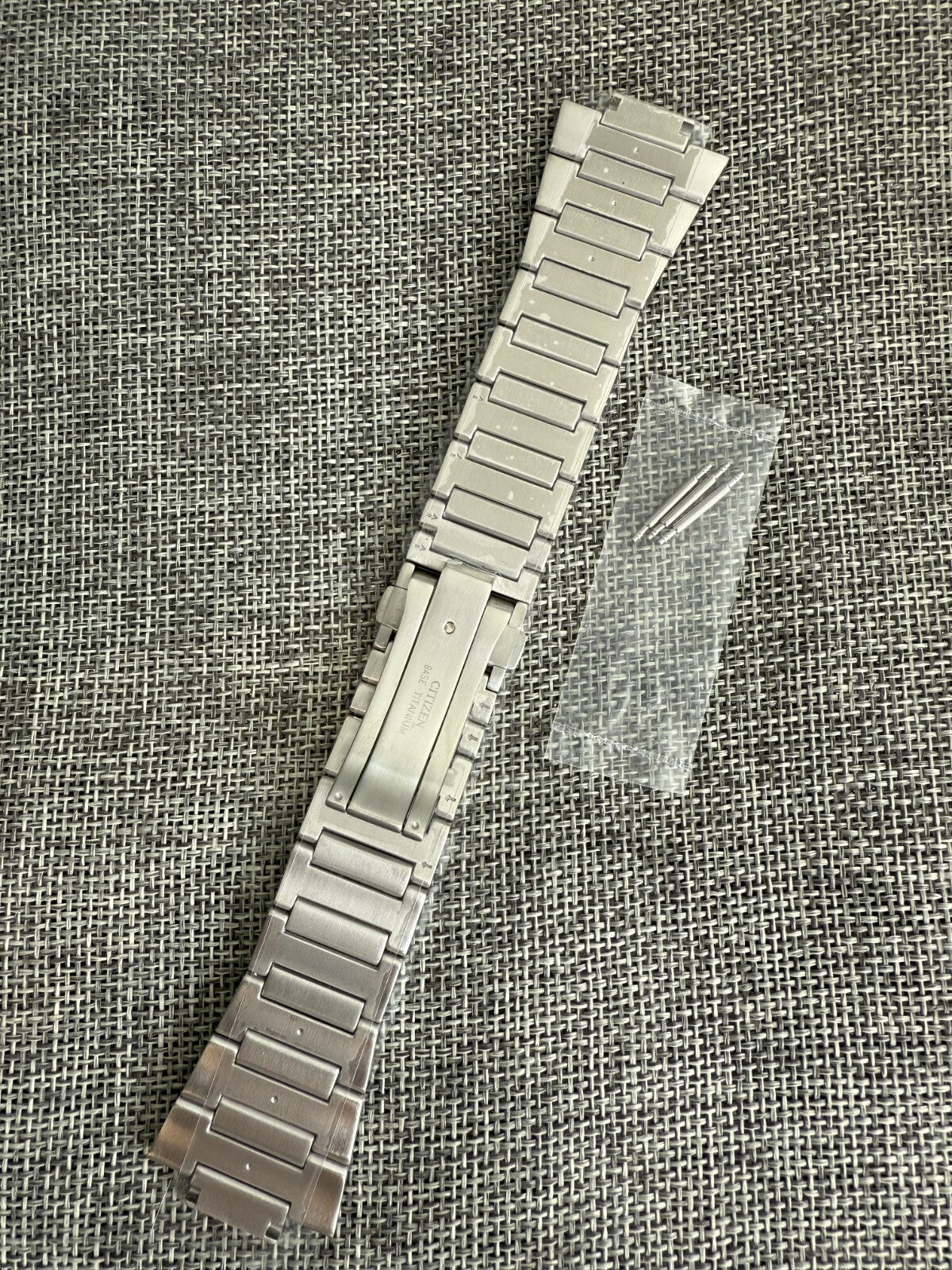 CITIZEN BRACELET TITANIUM for CC2001 CC2006 CC9000 CC9009 SILVER