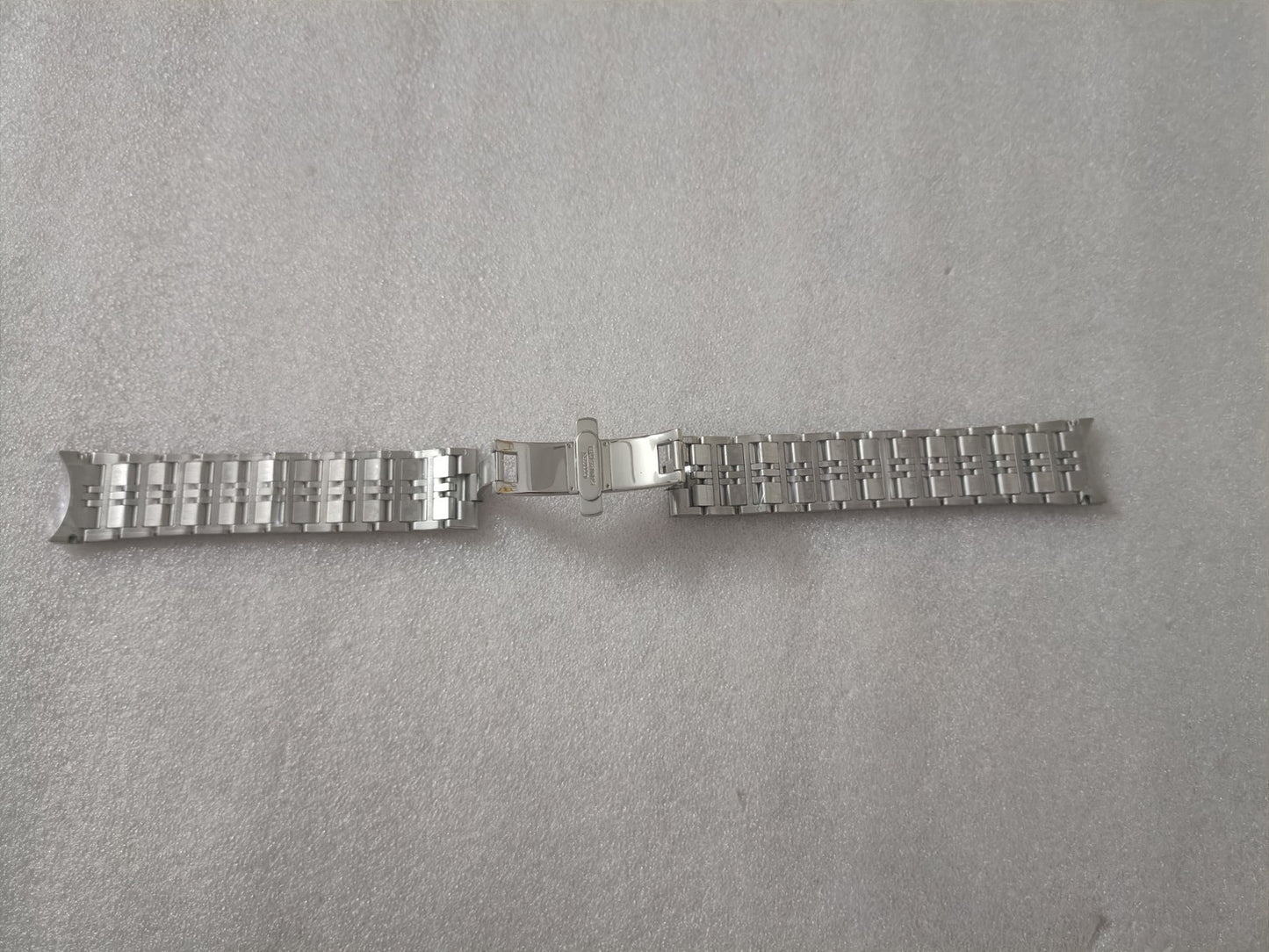 Citizen AR3014‑56A Brand‑New Original Slim Stainless Steel Watch Strap