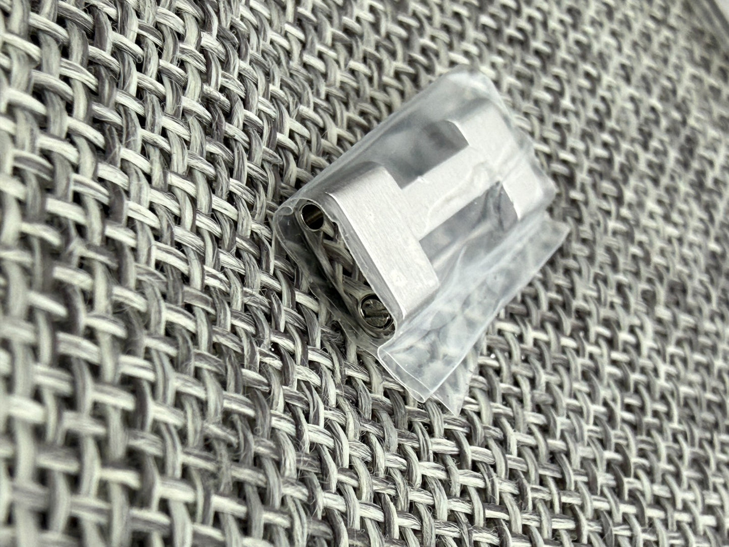 Grand seiko adapter 18*10mm with screw and pin for clasp (excluding clasp)-