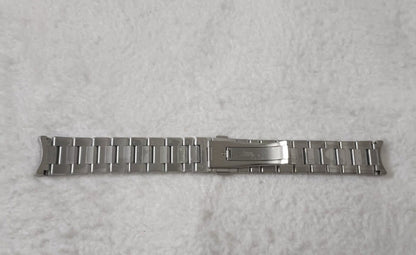 The CITIZEN AQ1050-50E AQ1054-59E High-Precision Bracelet Metal band