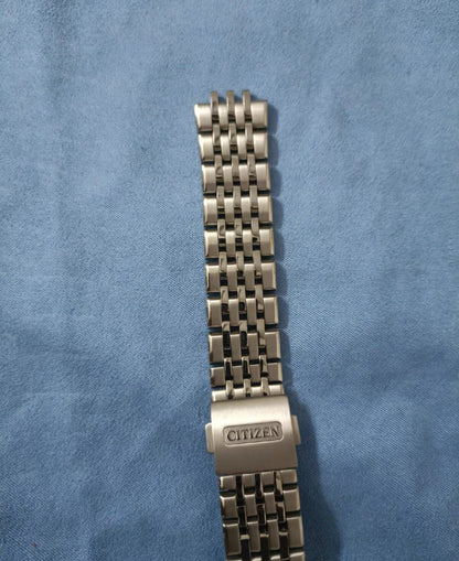 The Citizen Photovoltaic AQ4070 AQ4102 AQ4040 AQ4042 AQ4100 AQ1060 Bracelet band