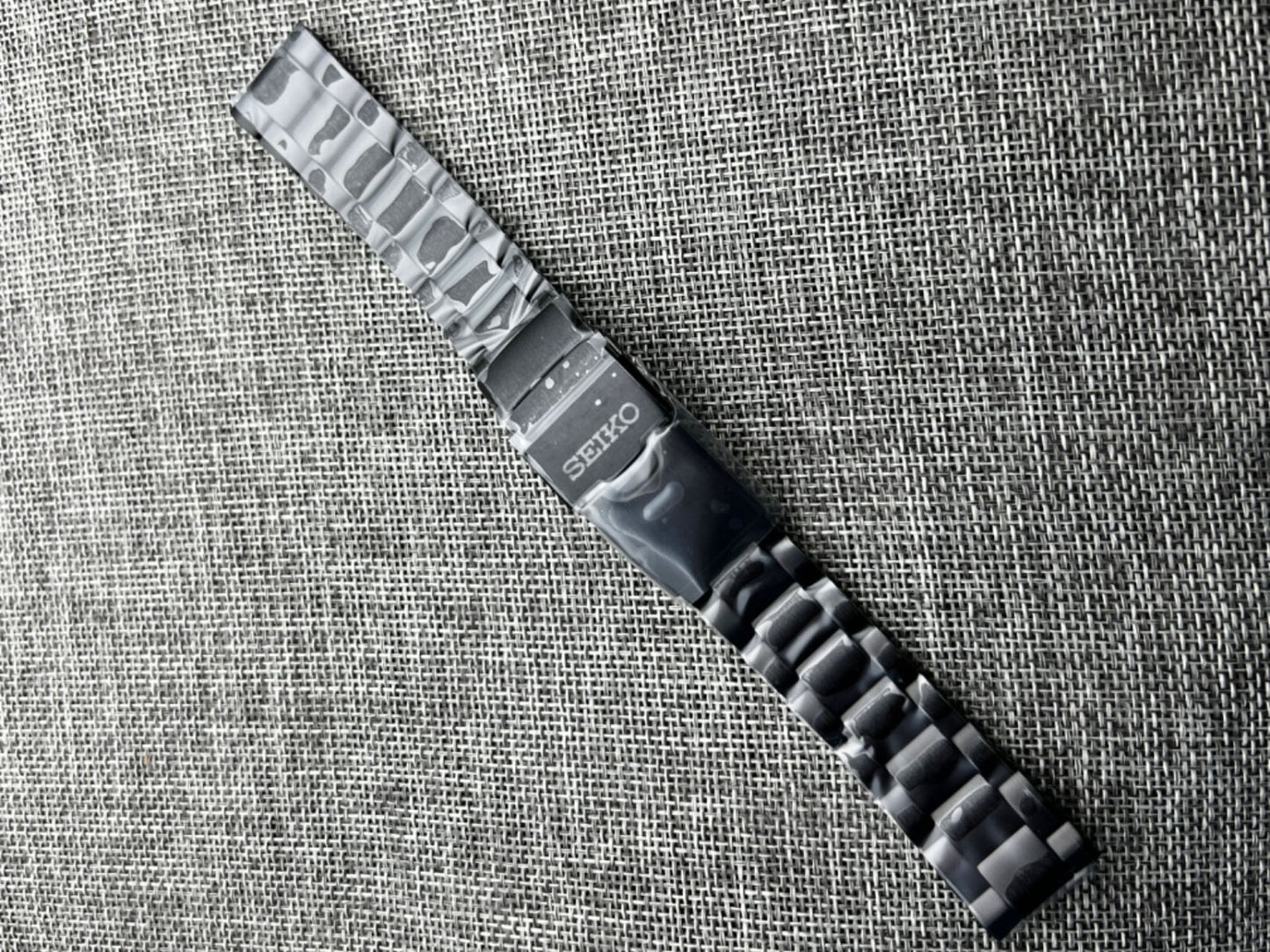 SEIKO Prospex SPB257  Black Series Limited Edition SBDC157 Bracelet Metal band