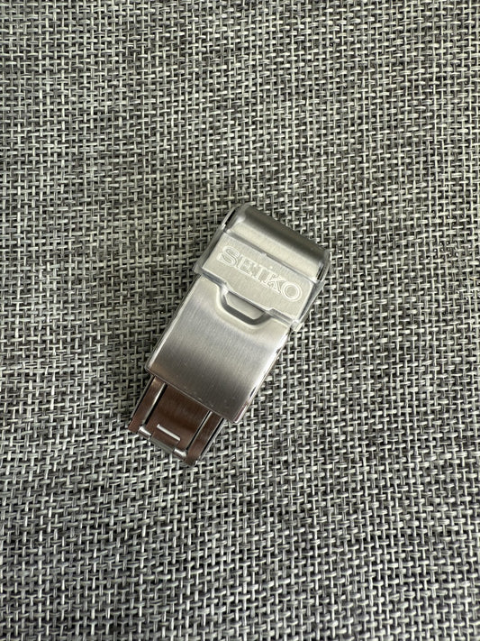 NEW SEIKO original buckle clasp MARINEMASTER SBDX001 SBDX017 18mm D1K6AM-BK00