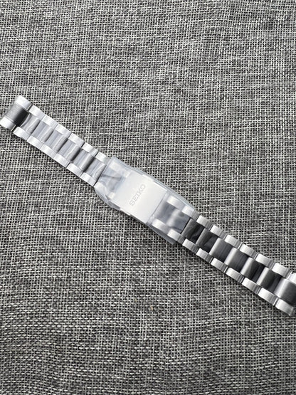 SEIKO Prospex Speedtimer PANDA SSC909 SSC815 SSC91 20mm Bracelet M11J113E0