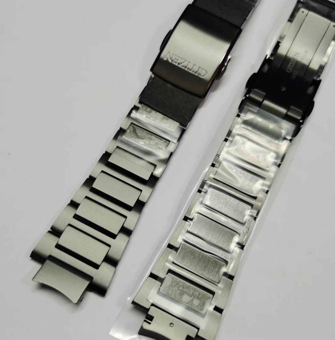 Citizen ATTESA CB5045 DLC Titanium Bracelet metal band S121957 CB5045-60E