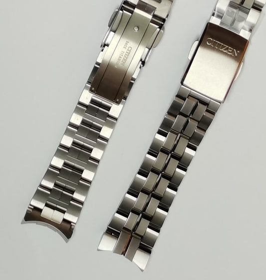 Citizen ATTESA 30th Anniversary Black Titanium  / AT8165-51E T023576 bracelet