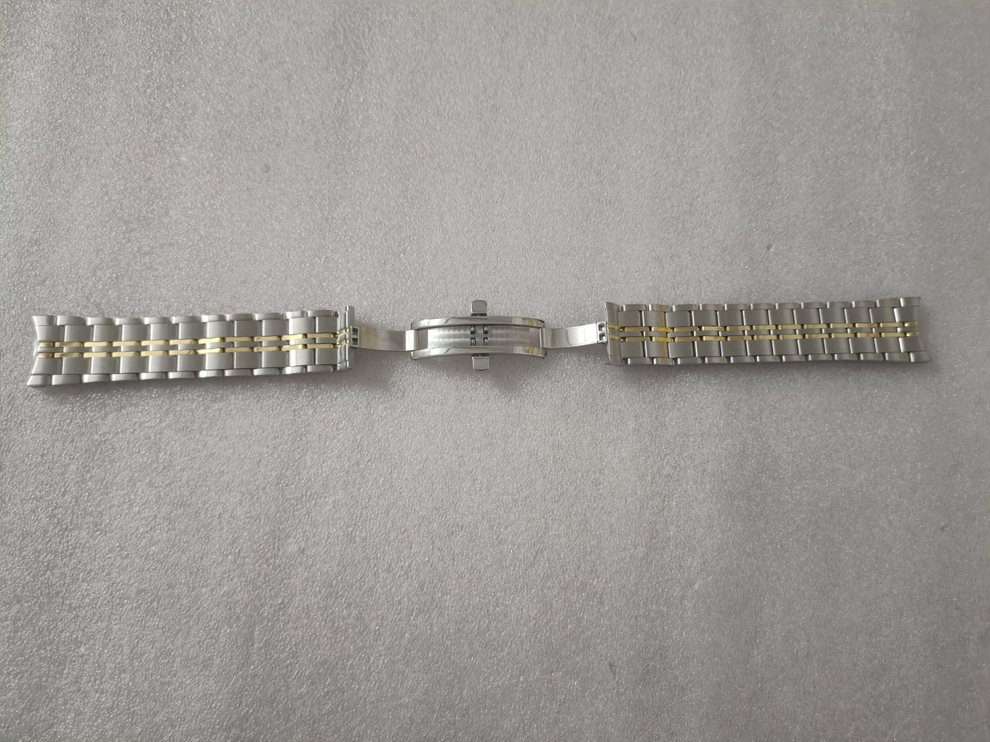 Citizen AR3014‑56A Brand‑New Original Slim Stainless Steel Watch Strap