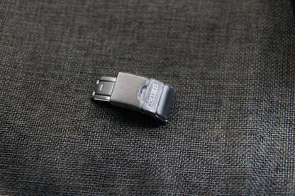 NEW SEIKO original buckle clasp MARINEMASTER SBDX001 SBDX017 18mm D1K6AM-BK00-