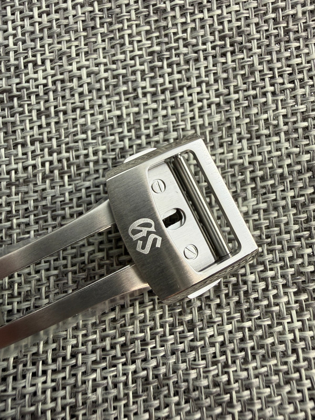 Grand Seiko Deployment Buckle 16mm Clasp D-Buckle XGN00116 SBGY007-