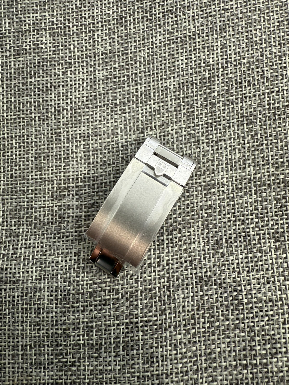 TUDOR Black Bay 54 M79000N T-fit clasp