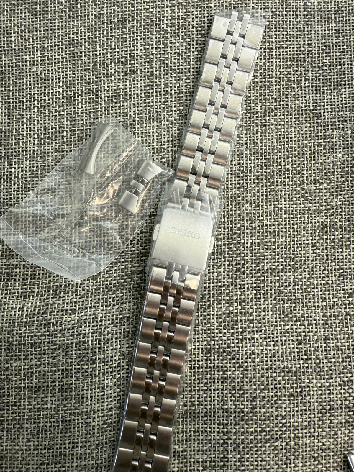 Seiko Presage 6R55-00C0 6R55-00D0 SPB403J1 SPB405J1 SPB407 SPB447 395 bracelet-