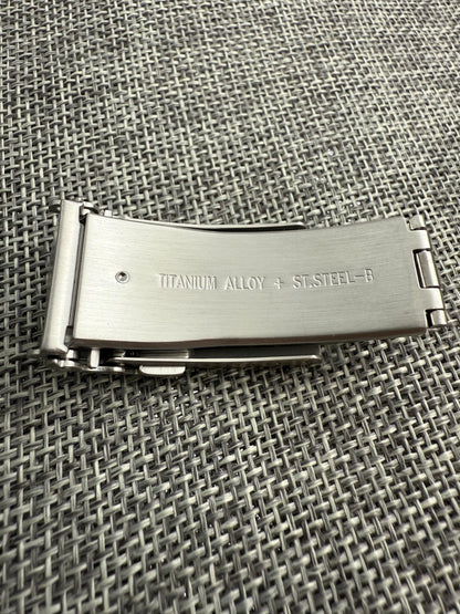 NEW GENUINE SEIKO TITANIUM  MARINEMASTER SBDX001 MM300 PROSPEX EXPANDING CLASP-