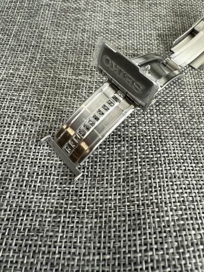 NEW SEIKO original buckle clasp MARINEMASTER SBDX001 SBDX017 18mm D1K6AM-BK00-